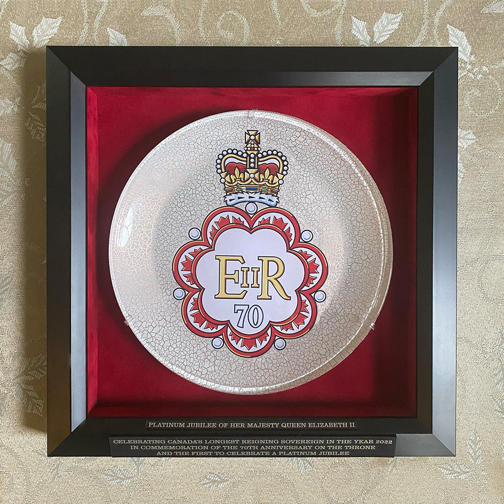 Queen's Platinum Jubilee Commemorative Plate - NO LONGER AVAILABLE TO ORDER